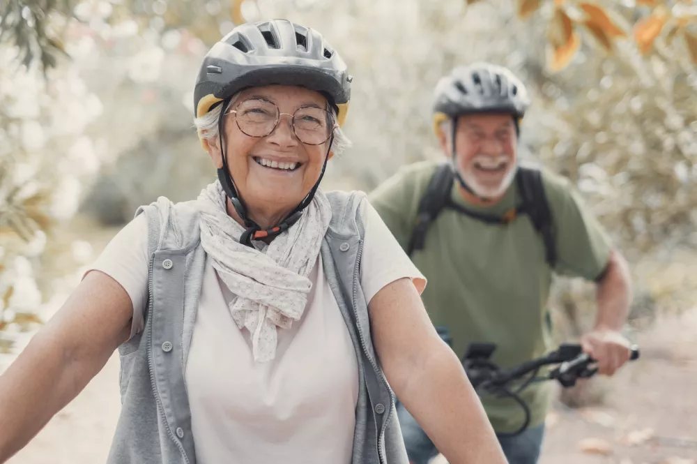 Samen aan het fietsen